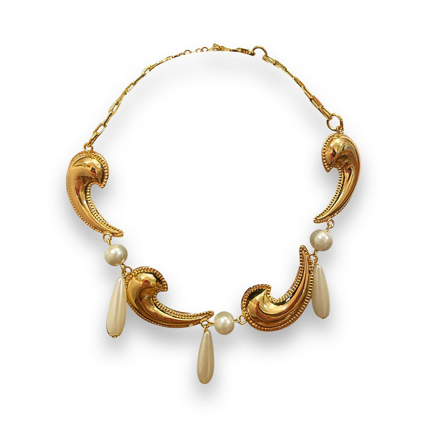 Chocker Persa