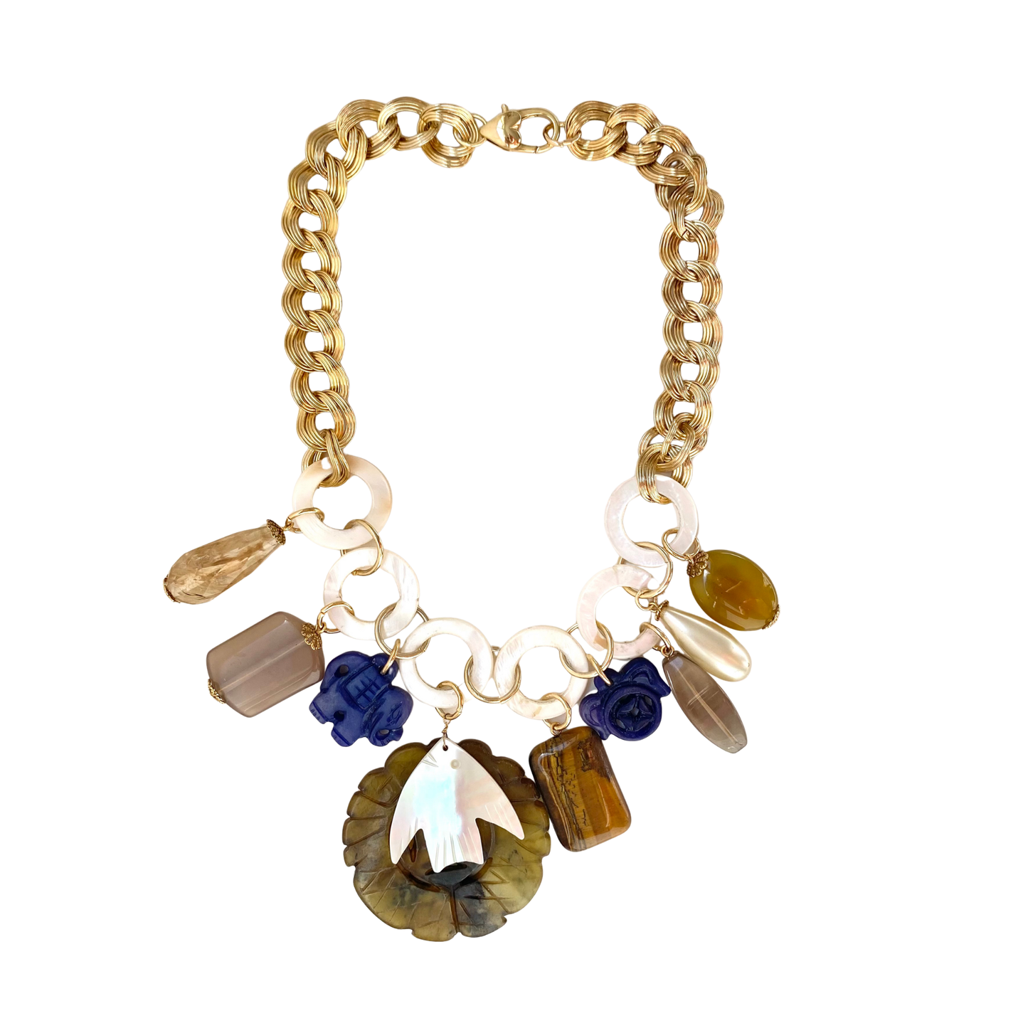 Colar Peixe e Amuletos Marrom